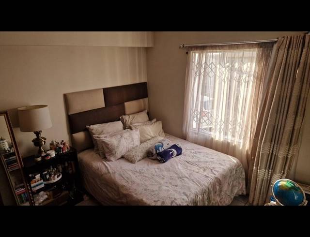 2 BEDROOM APARTMENT FOR SALE IN PARLOCK